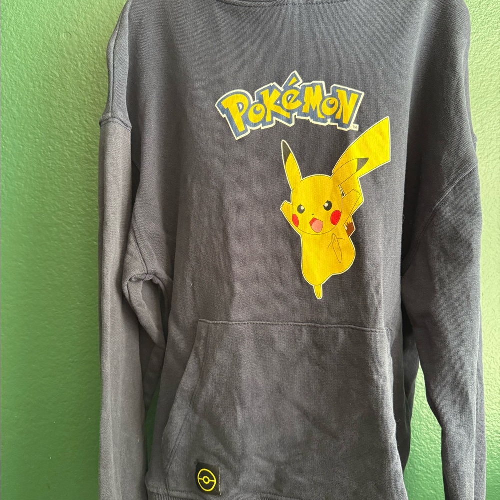 Zara Pokémon Pikachu hoodie